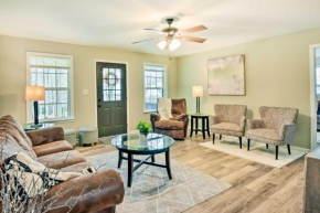 Beautiful Clarkesville Home about 8 Mi to Helen!
